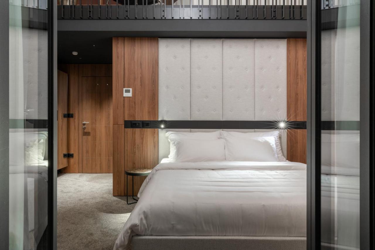 Degrassi Boutique Garni Hotel Izola Eksteriør billede
