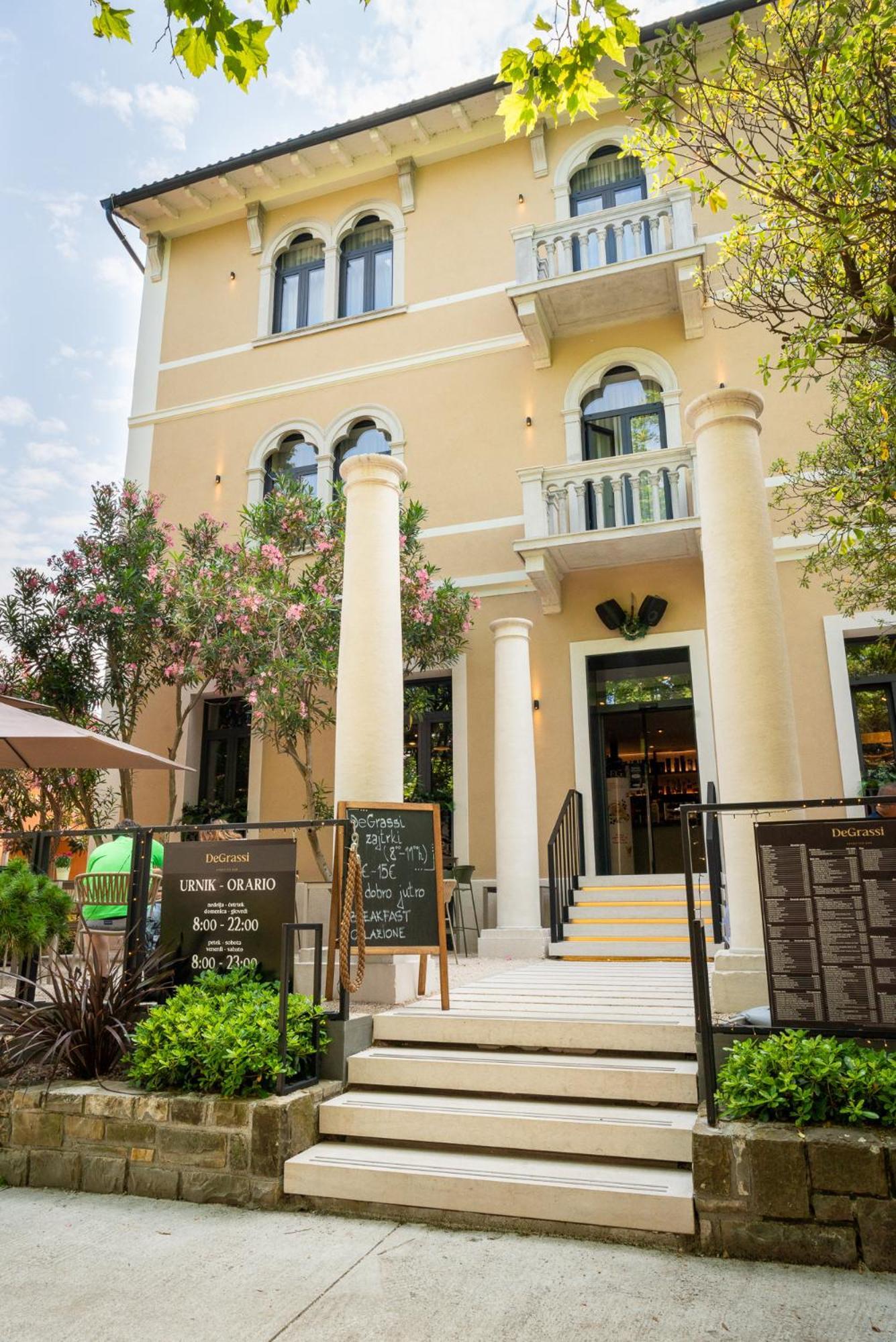 Degrassi Boutique Garni Hotel Izola Eksteriør billede